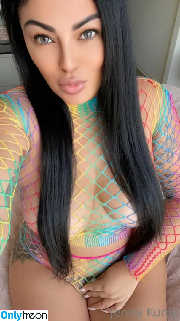 thickbaddie_jenna nude photo #0282 (thickbaddieee__)