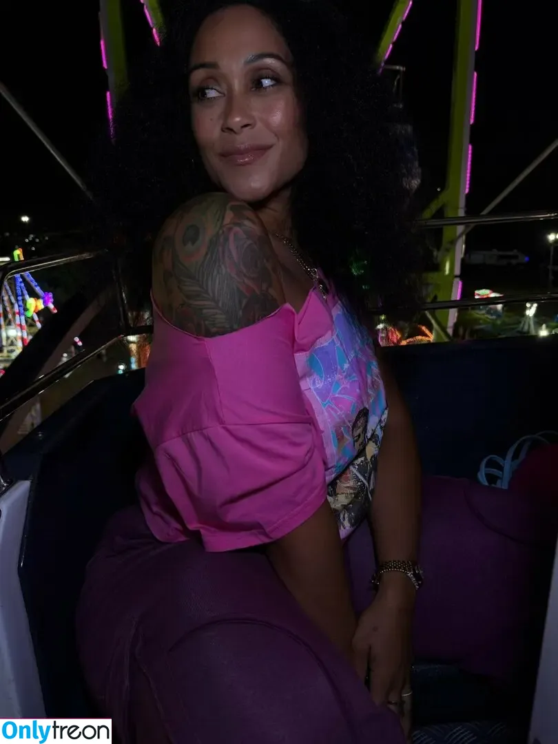 thickfancy nude photo #0165 (Fluffyfancy / fitandfancy)