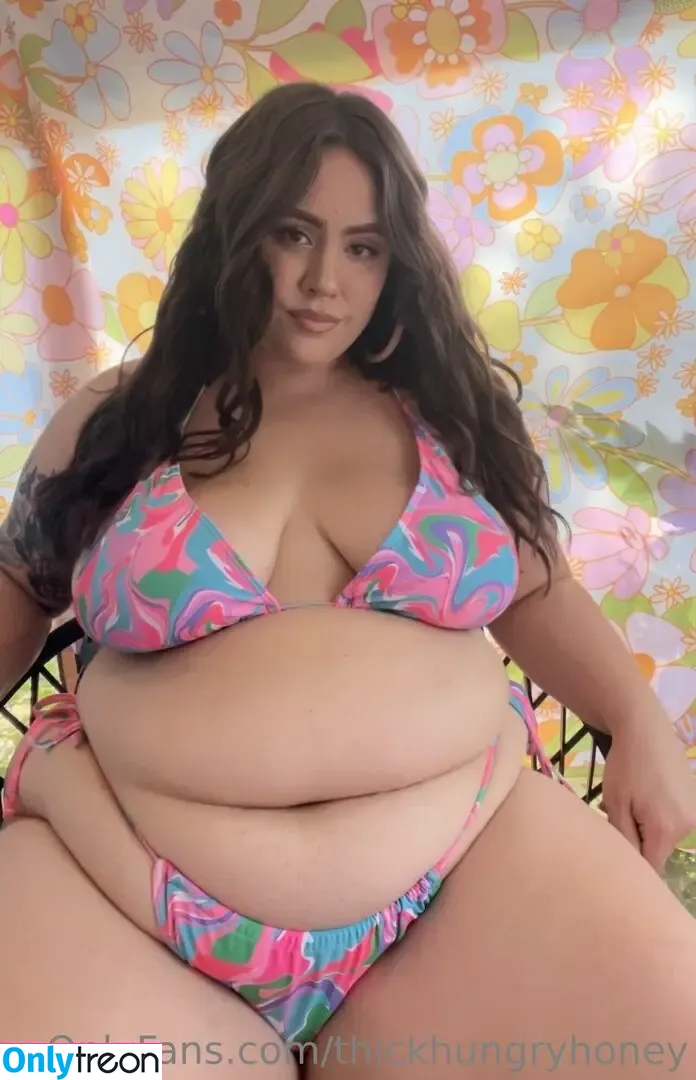 thickhungryhoney голая photo #0437 (bigchubbygirlslover)