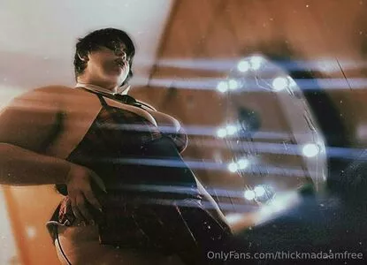 thickmadaamfree / thickmadame69 фото голая #0136