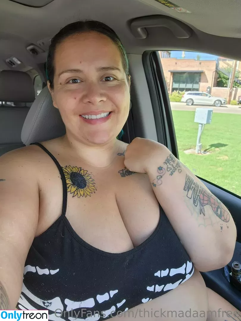 thickmadaamfree голая photo #0128 (thickmadame69)