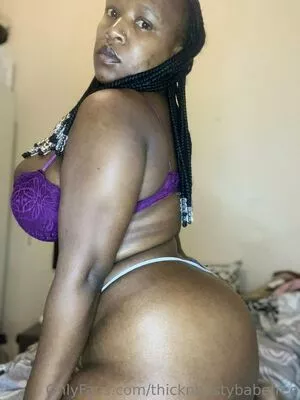 thicknbustybby / bigb00ty_nojudy nude photo #0013