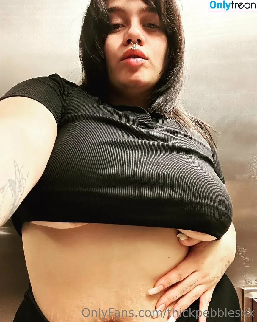 thickpebblesxx nude photo #0007 (thickpebblesxx)