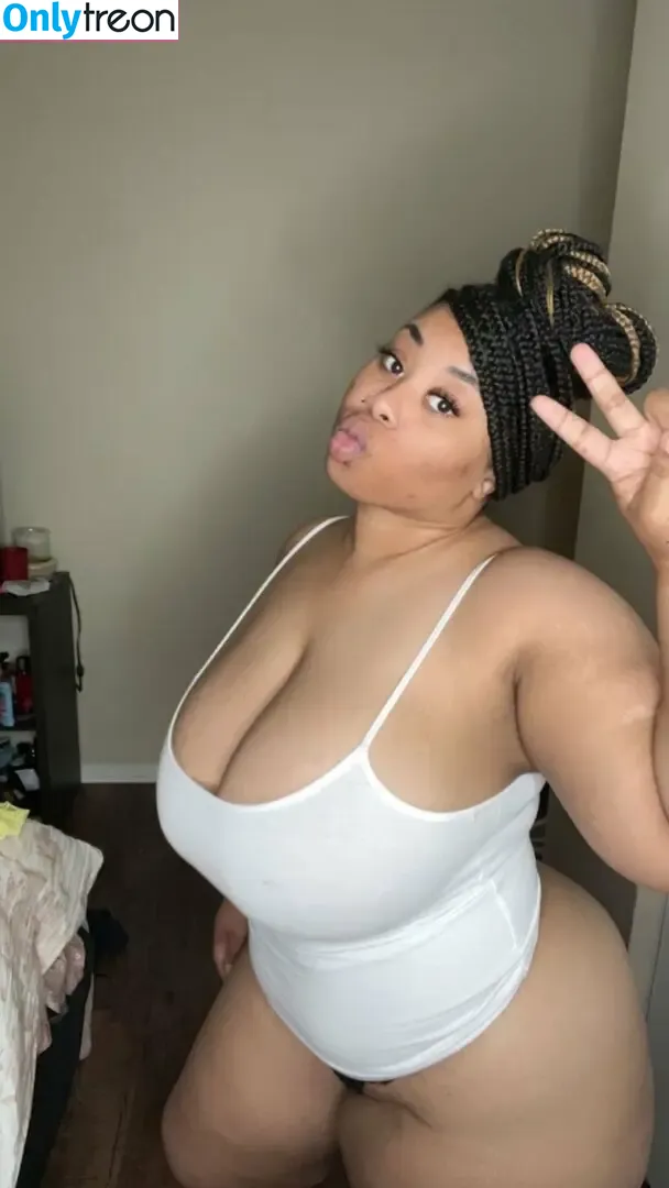 ThickRed nude photo #0016 (Babelexie12 / thickred952)