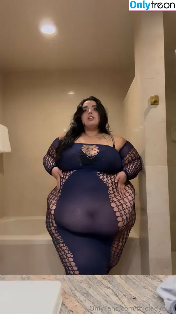 thicladybug nude photo #0088 (thiccladybug)