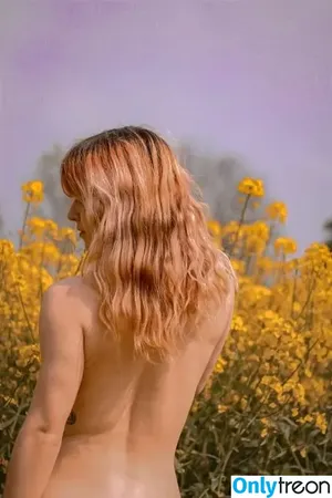 Thisislina / benzundbella фото голая #0253