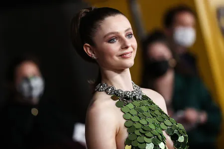 Thomasin Mckenzie / mackzjoness / thomasin.mckenzie фото голая #0048