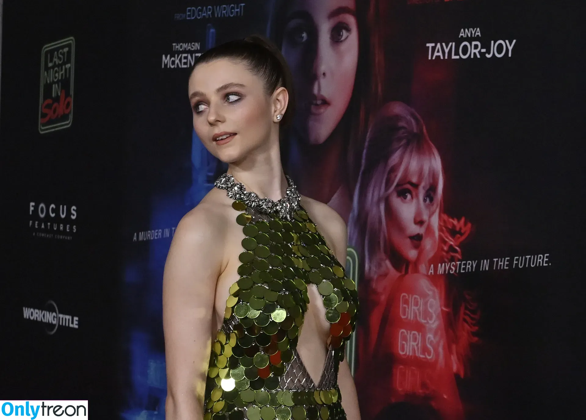 Thomasin Mckenzie голая photo #0051 (mackzjoness / thomasin.mckenzie)