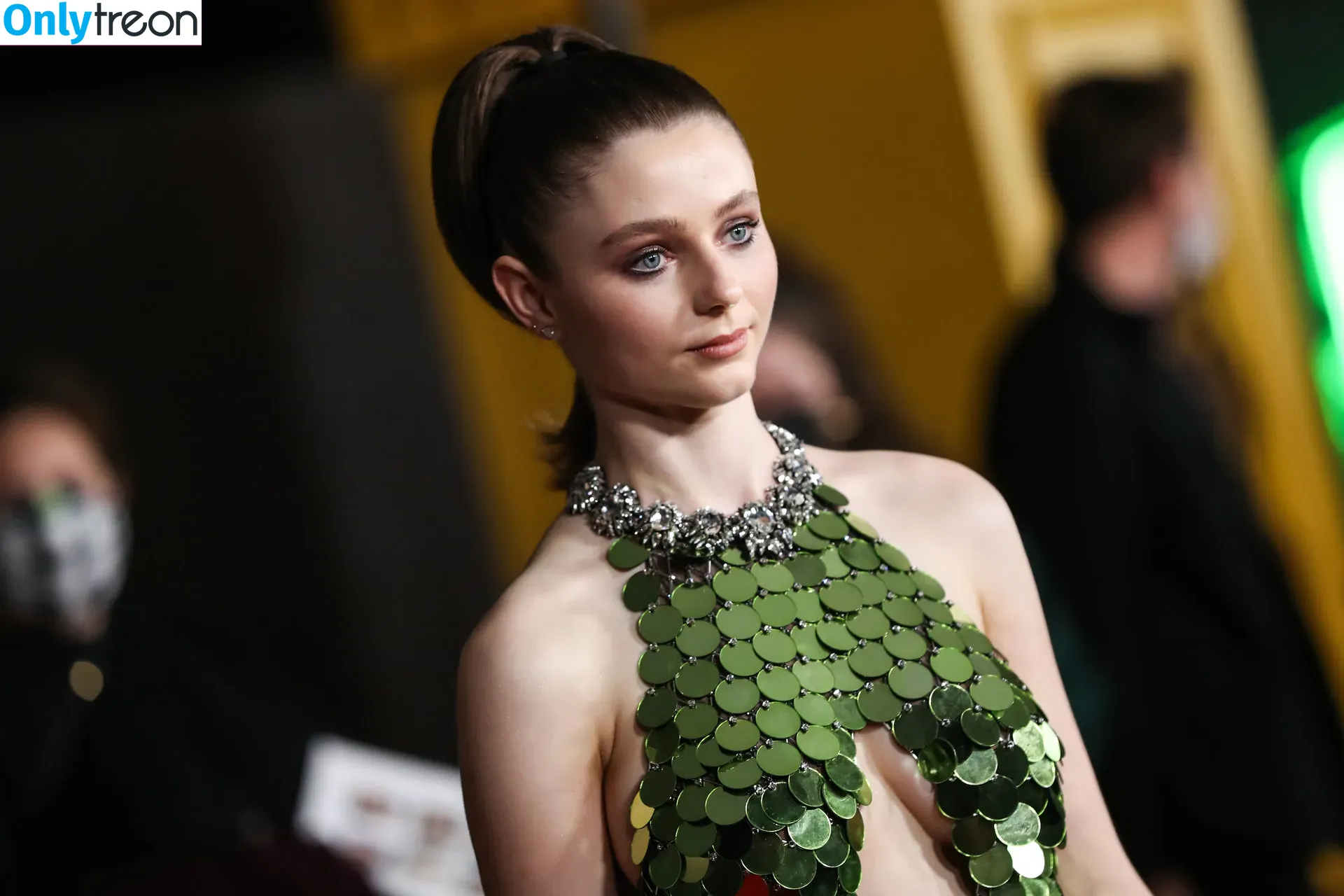 Thomasin Mckenzie голая photo #0053 (mackzjoness / thomasin.mckenzie)