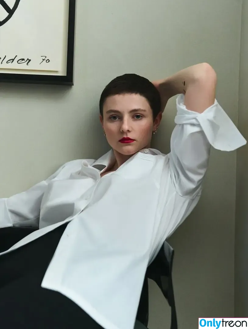 Thomasin Mckenzie nude photo #0325 (thomasin.mckenzie)