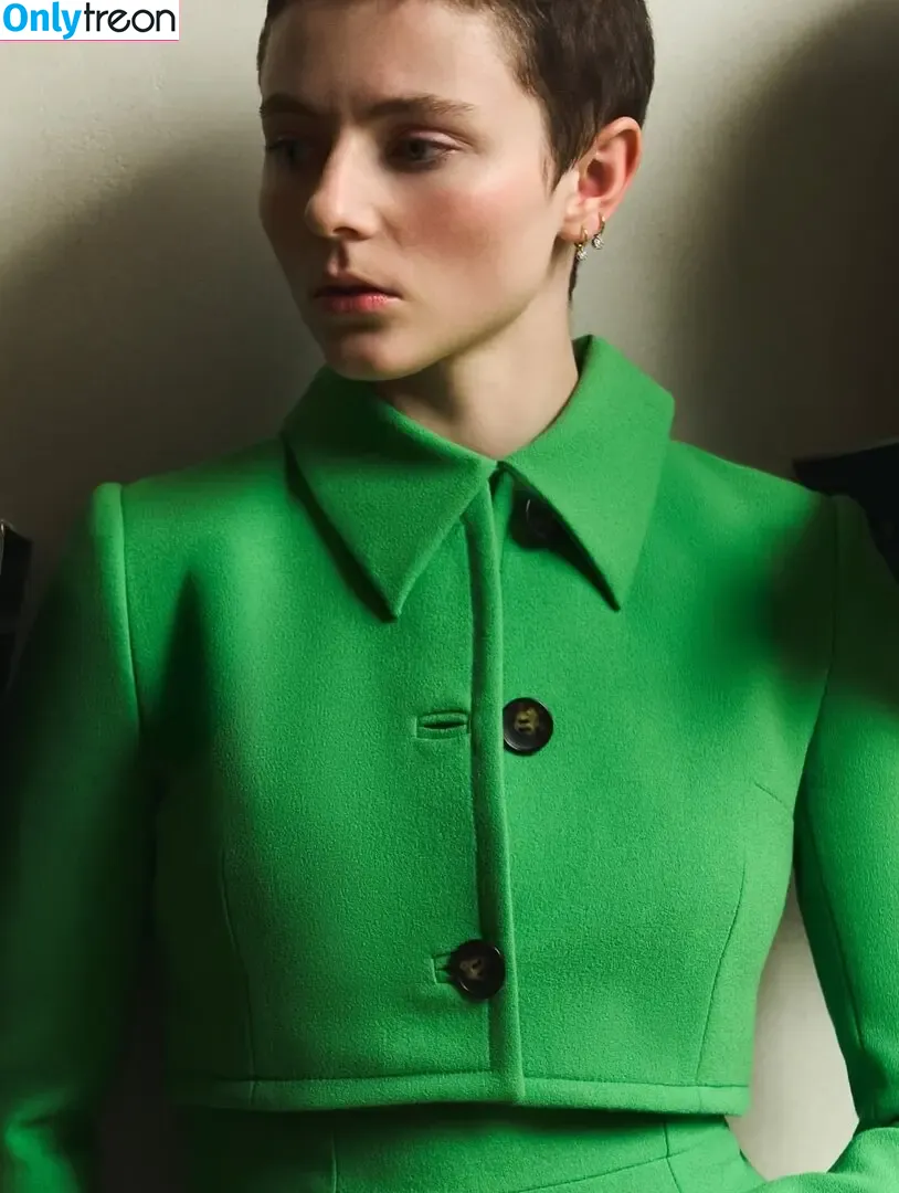 Thomasin Mckenzie nude photo #0326 (thomasin.mckenzie)