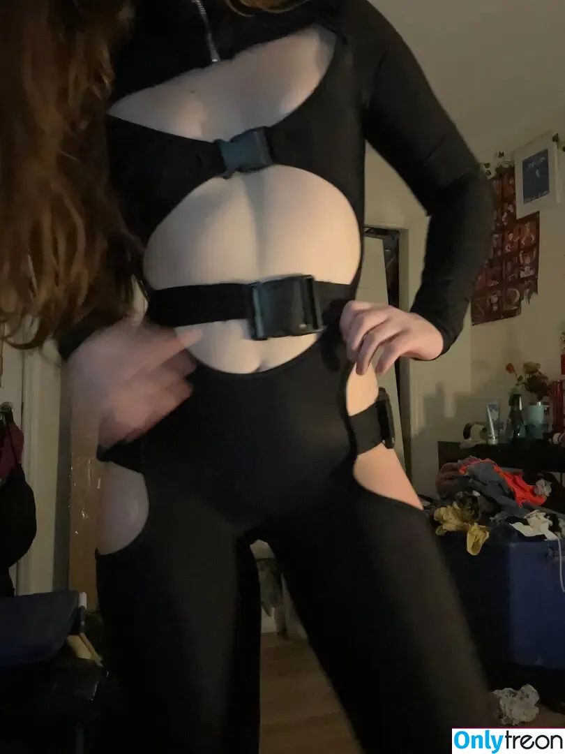 Thqtty nude photo #0019 (Thqcc / Thqttie / demonthottiexxx)