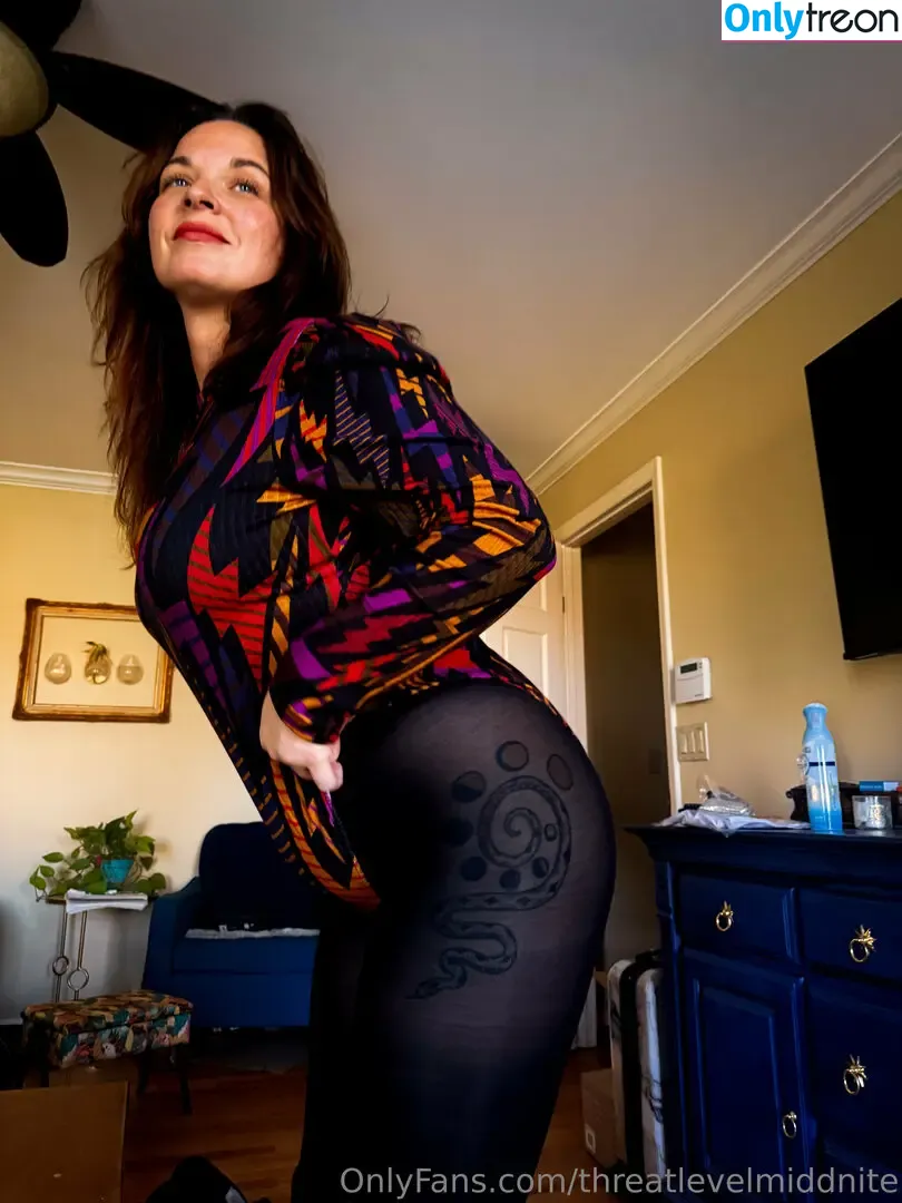 Threatlevelmiddnite nude photo #0042 (tlmidnightband)