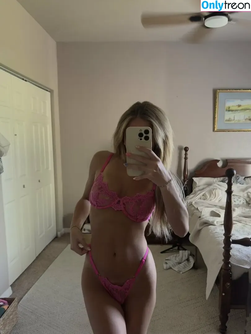 throatgoatsells nude photo #0141 (iam_kimbellaa)