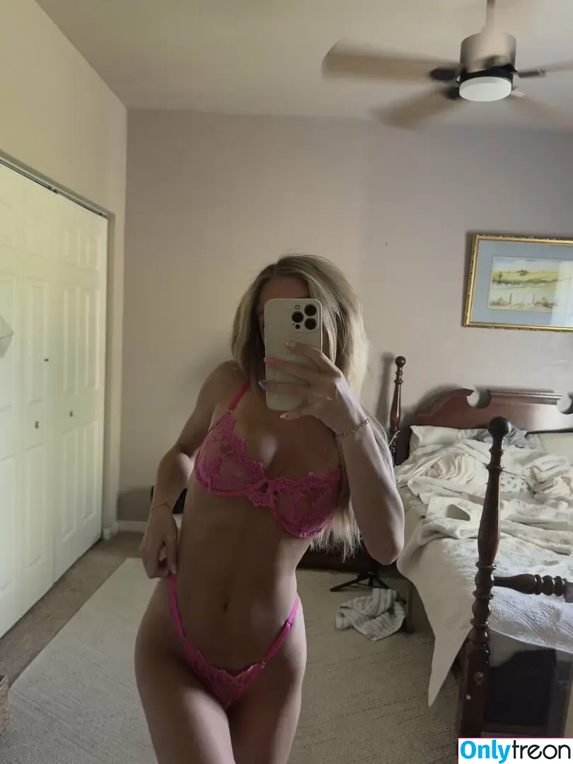 throatgoatsells nude photo #0142 (iam_kimbellaa)
