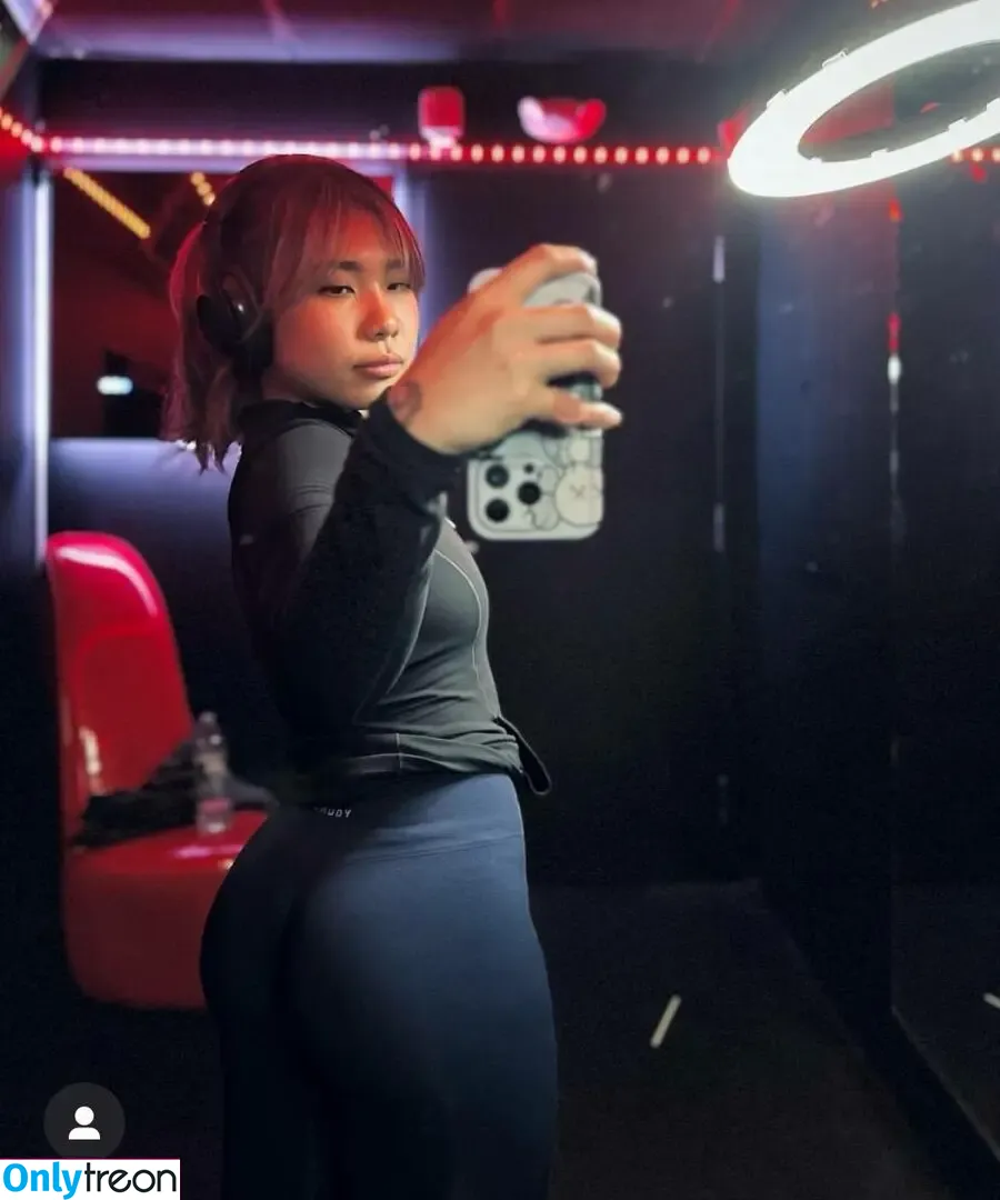Thutooturnt голая photo #0003 (Thu Le)