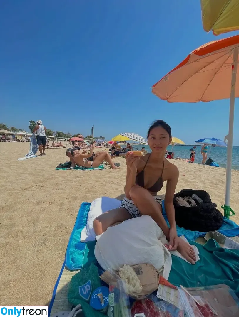 thuvnn nude photo #0068 (ntqvn5)