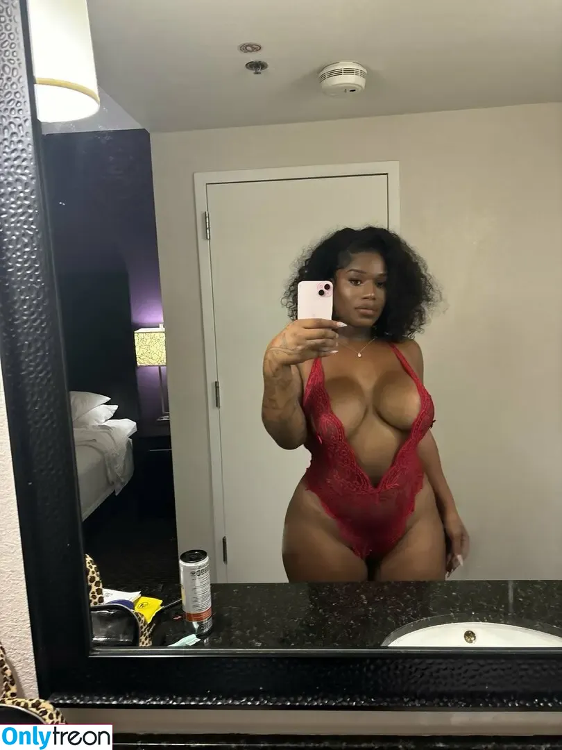 tia_magnificent nude photo #0001 (Ts KaTia / __tiamonique / iTiathe1)