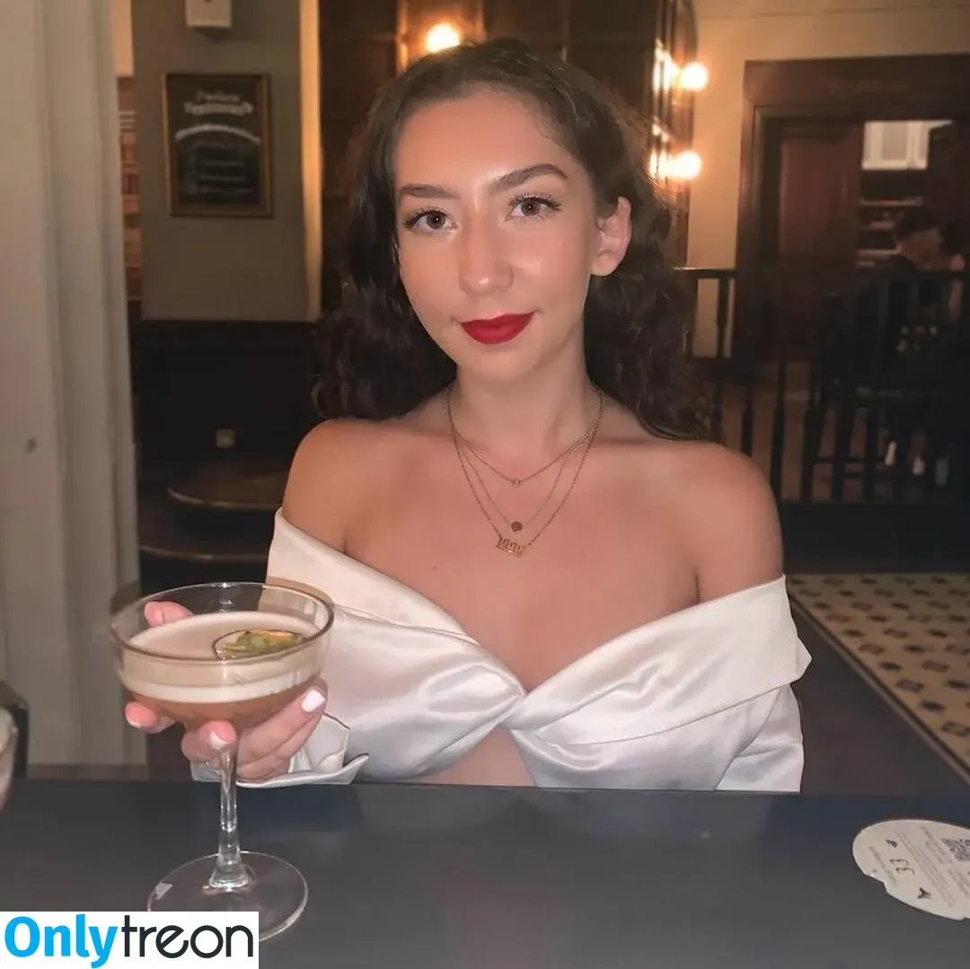 Tia Wilkins nude photo #0011 (tia_wilkins)