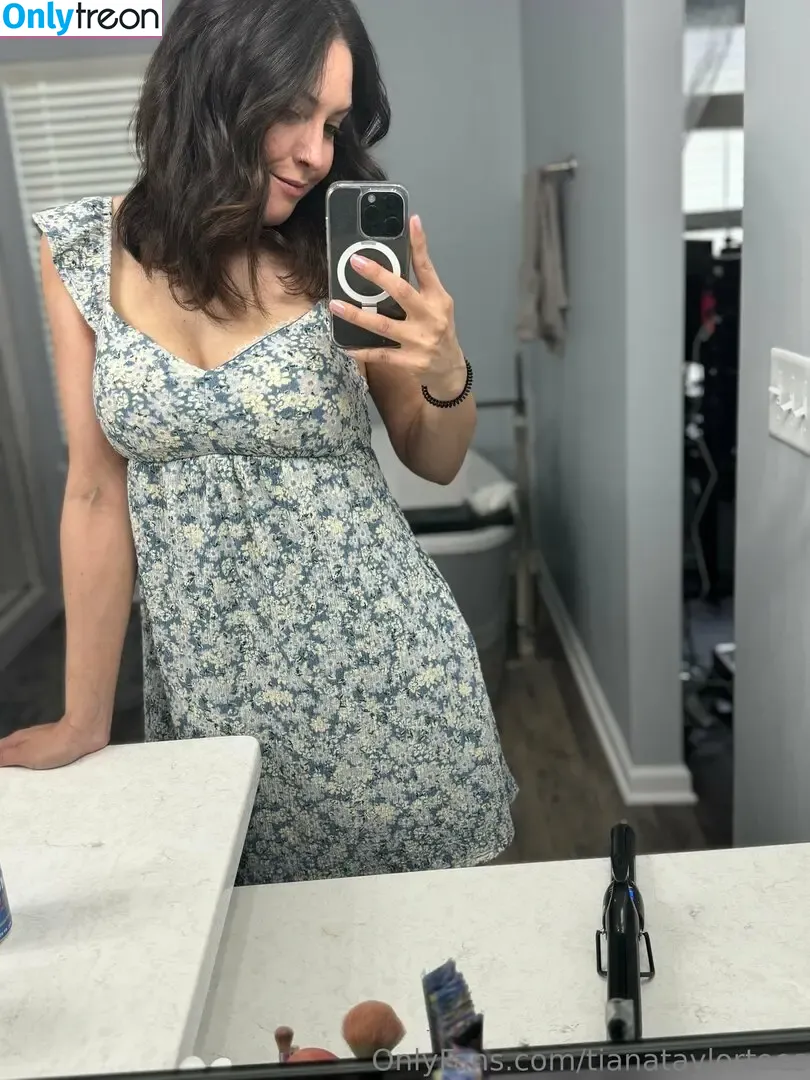 tianataylortoes nude photo #0078 (tianataylorto)
