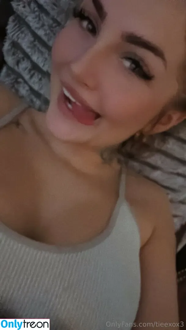 tieexox3 голая photo #0045 (3eex3)