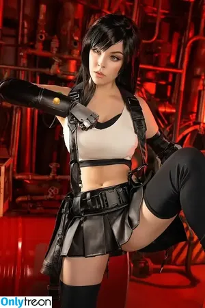 Tifa Cosplay / lunafreyaffxv / tifalockhartdoll фото голая #0016