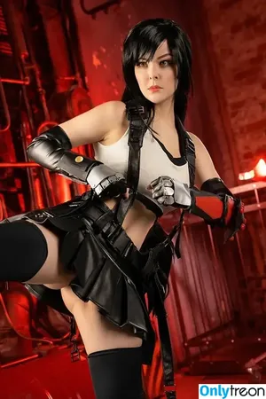 Tifa Cosplay / lunafreyaffxv / tifalockhartdoll nude photo #0023