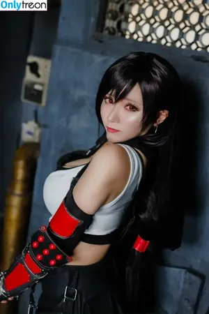 Tifa Cosplay / lunafreyaffxv / tifalockhartdoll фото голая #0114