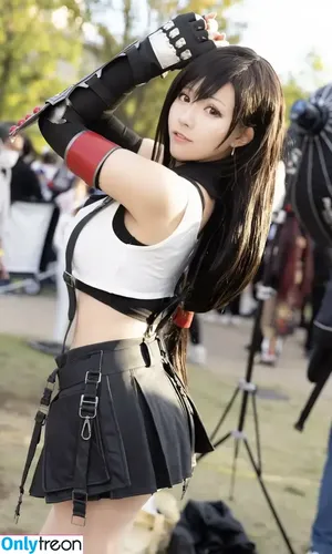 Tifa Cosplay / lunafreyaffxv / tifalockhartdoll фото голая #0117