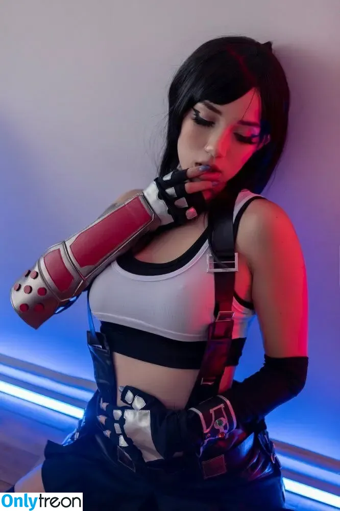 Tifa Cosplay голая photo #0051 (lunafreyaffxv / tifalockhartdoll)