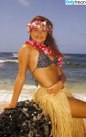 Tiffani Thiessen / tiffanithiessen nude photo #0293
