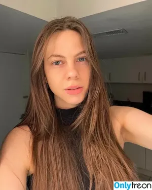 Tiffany Huber / TiffHuber / tiffanyhuber фото голая #0010