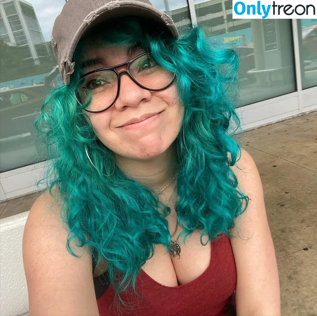 Tiffany Lockheart nude photo #0076 (Tiffanymaycry / tiffanylockheart)
