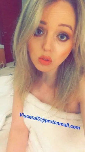 Tiffany Trump / tiffanytrump nude photo #0004