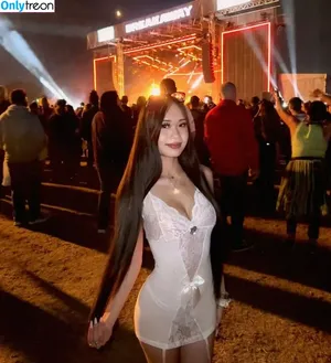 tiffanyxhoang / itstiffanysworld nude photo #0095