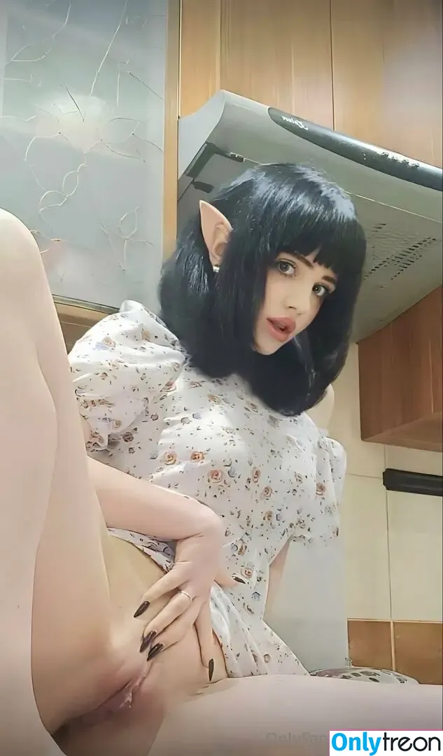 tifpoint nude photo #0040 (therealmaltesedoll)