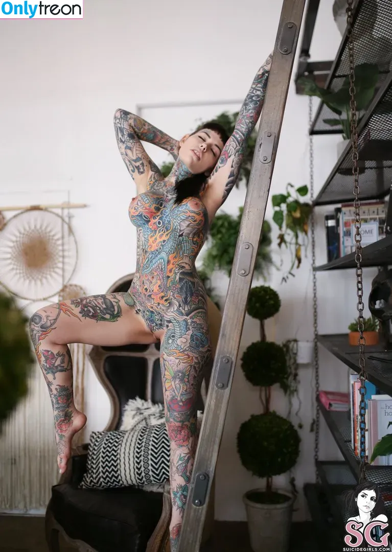 Tiger Lilly Suicide nude photo #0083 (tigerlillysuicide)