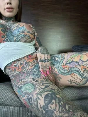 Tigerlilly / tigerl / tigerlilly_official / tigerlillysg_ nude photo #0061