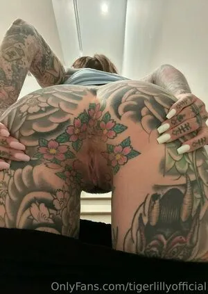 Tigerlilly / tigerl / tigerlilly_official / tigerlillysg_ nude photo #0094