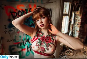 Tigerlillyy / Tigerlily_ / tigerlilyy nude photo #0004