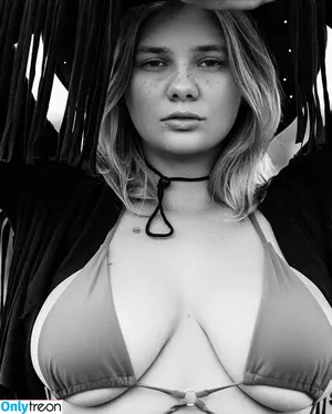 Tihomirova Natalia / natalia__tihomirovafanpage99 / tihomirovanatalia nude photo #0348
