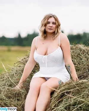 Tihomirova Natalia / natalia__tihomirovafanpage99 / tihomirovanatalia nude photo #0359