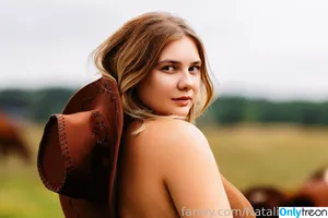 Tihomirova Natalia / natalia__tihomirovafanpage99 / tihomirovanatalia nude photo #0518