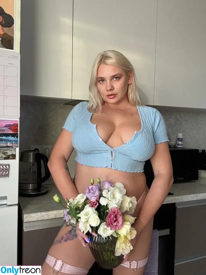 Tihomirova Natalia nude photo #0503 (natalia__tihomirovafanpage99 / tihomirovanatalia)
