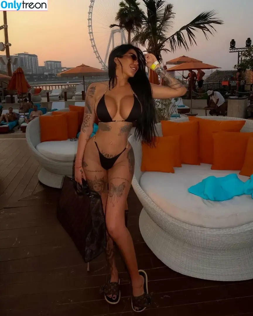 Tijana Ajfon nude photo #0001 (Tijana Maksimovic / Tijanaajfon / exclusive.tijana / ticamaksimoviccocoti)