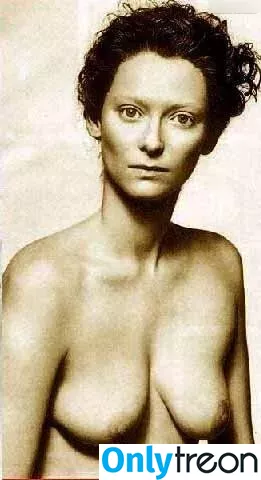 Tilda Swinton голая photo #0030 (catriiiona / tildaswintonislove / tildaswintonorg)