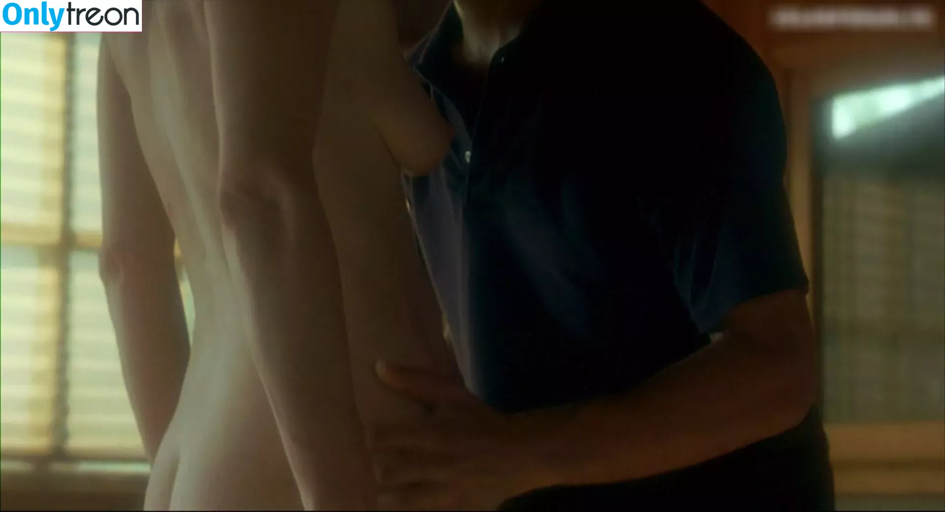 Tilda Swinton nude photo #0043 (catriiiona / tildaswintonislove / tildaswintonorg)