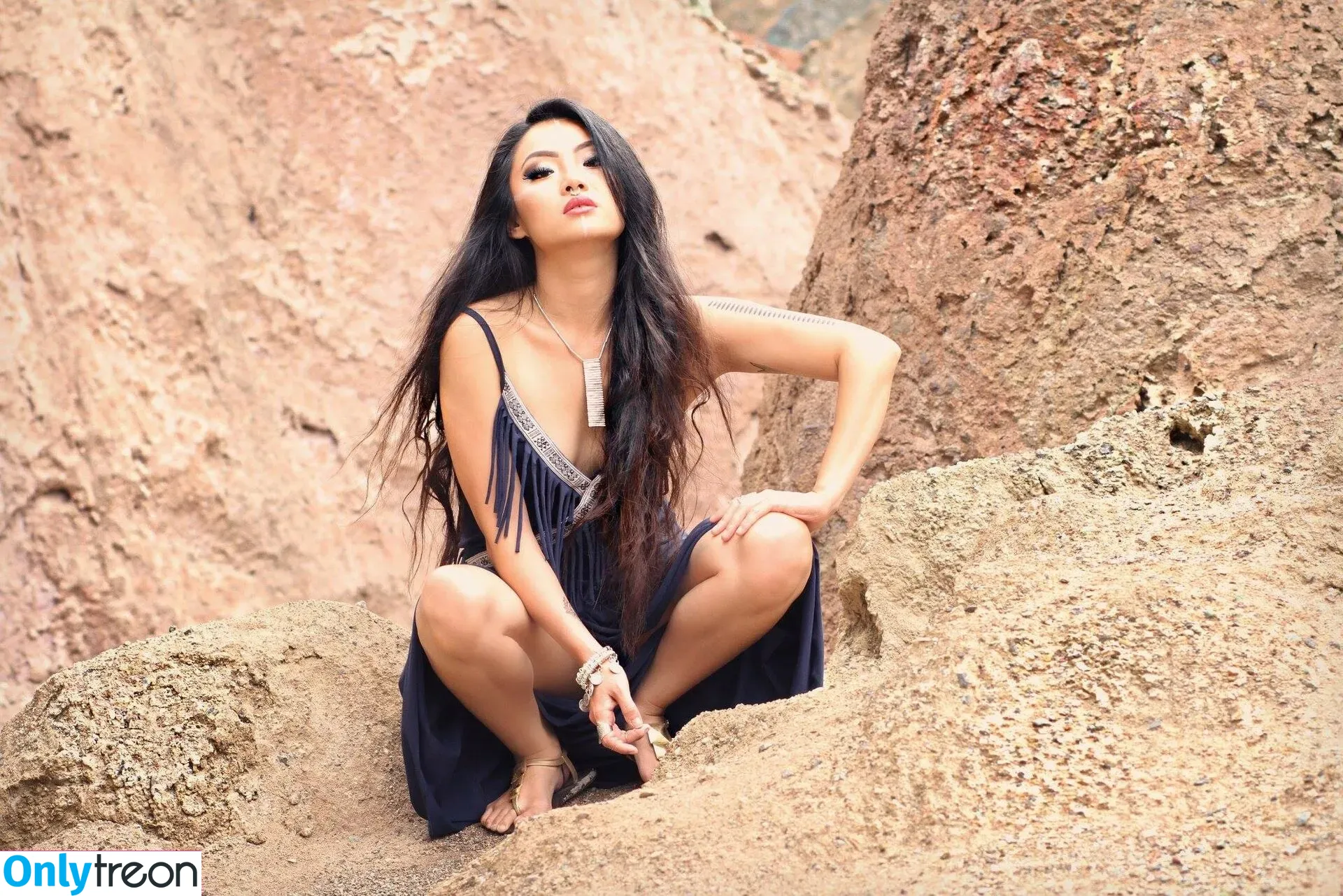 Tina Guo голая photo #0008 (Tina Guo)