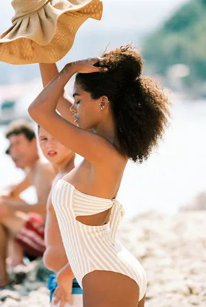 Tina Kunakey / tinakunakey фото голая #0010