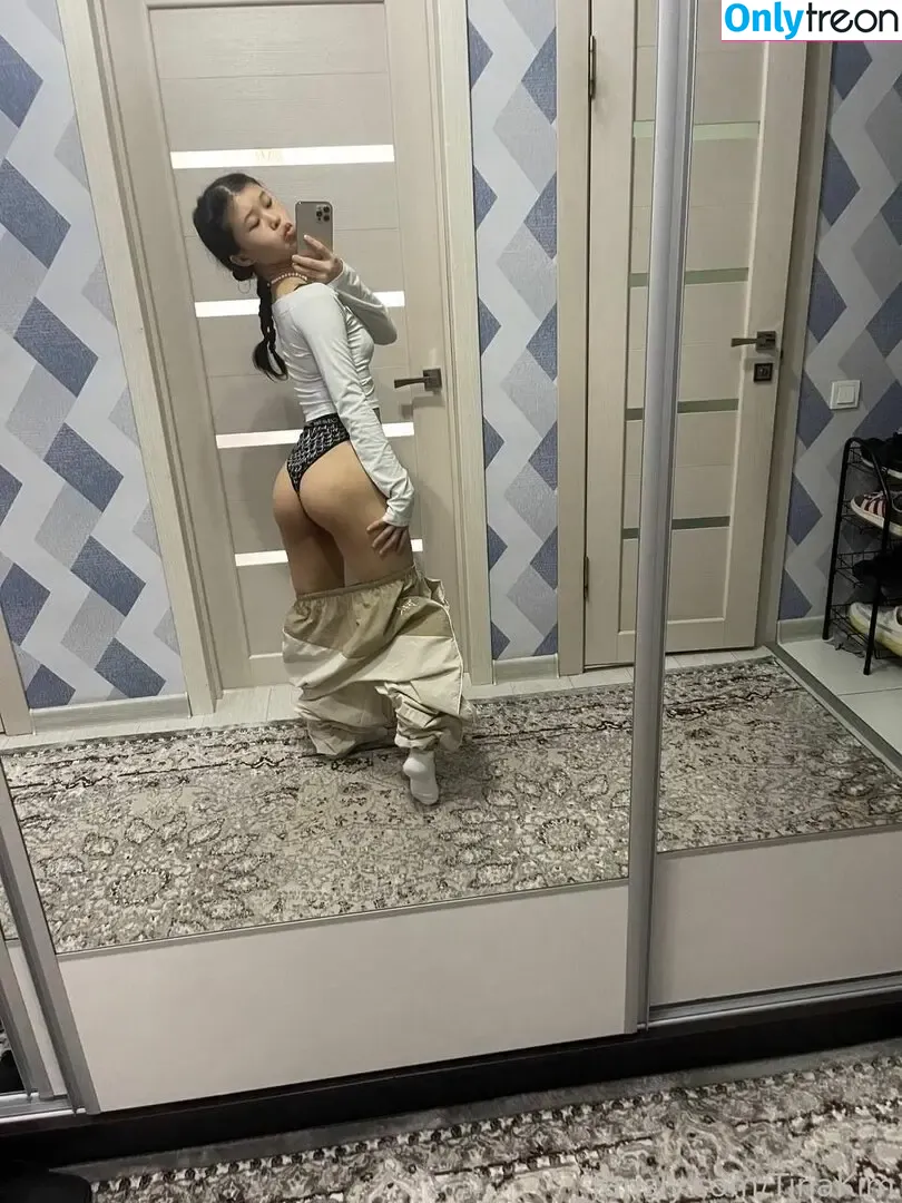 TinaKim nude photo #0504 (tinakimgallery)